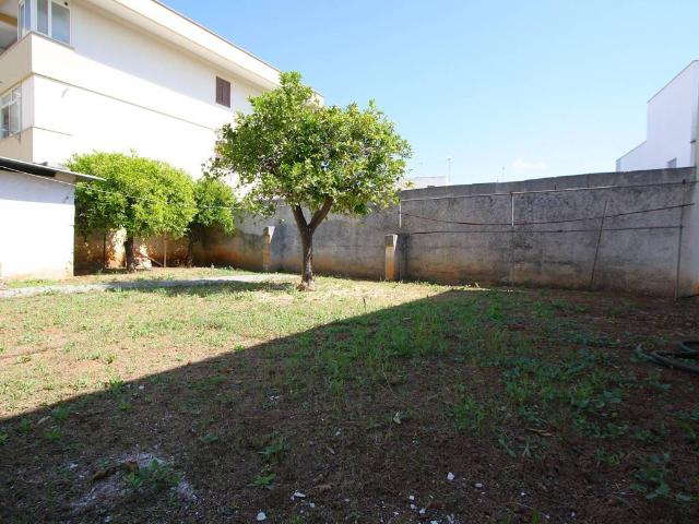 Casa indipendente in vendita a Presicce Acquarica LE