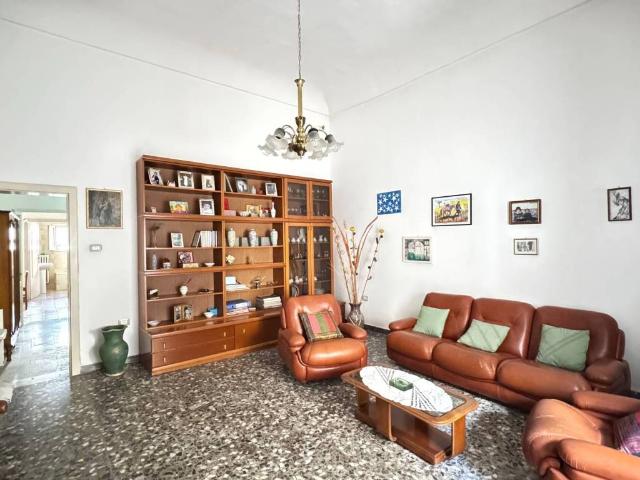 Casa indipendente in vendita a Presicce Acquarica LE