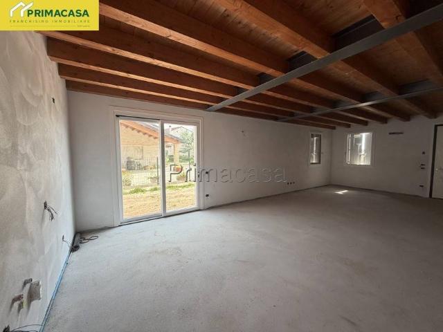Casa indipendente in vendita a Pressana VR