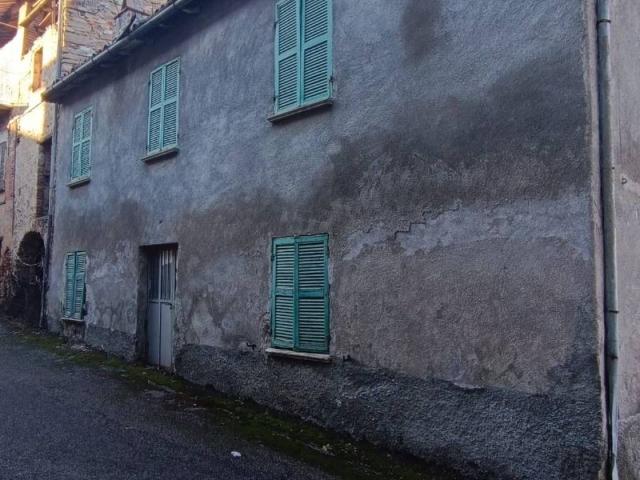 Casa indipendente in vendita a Priero CN