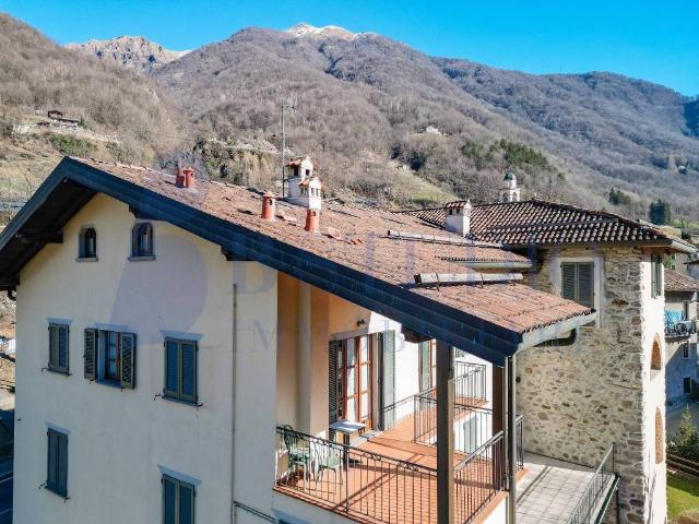 Casa indipendente in vendita a Primaluna LC