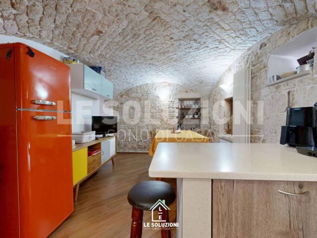 Casa indipendente in vendita a Putignano BA