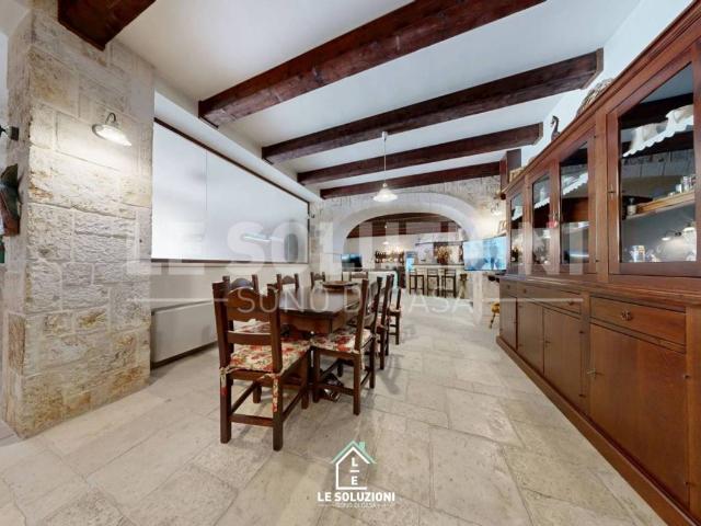 Casa indipendente in vendita a Putignano BA