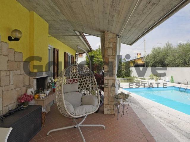 Casa indipendente in vendita a Puegnago sul Garda BS