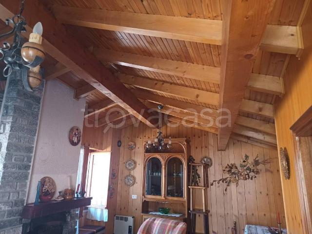 Casa indipendente in vendita a Quarna Sotto vicolo Spagnolo