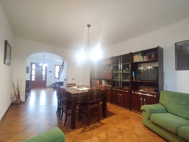 Casa indipendente in vendita a Quarrata PT