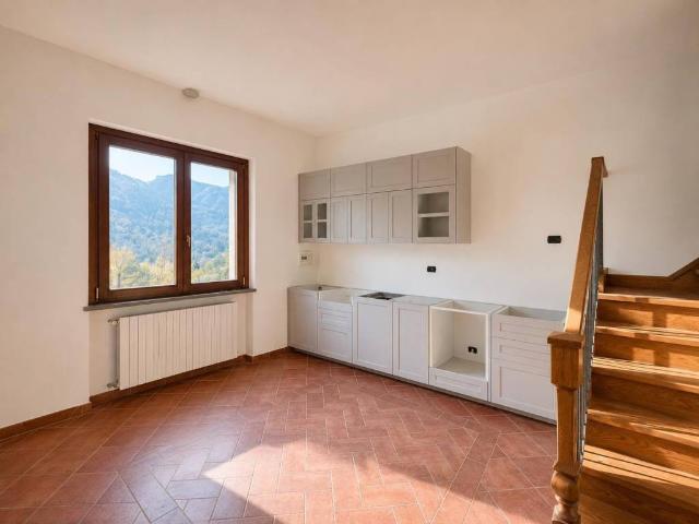 Casa indipendente in vendita a Quarrata PT