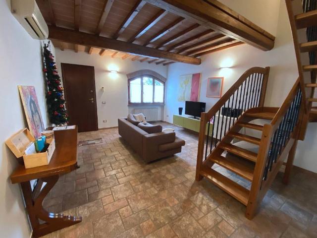 Casa indipendente in vendita a Quarrata PT