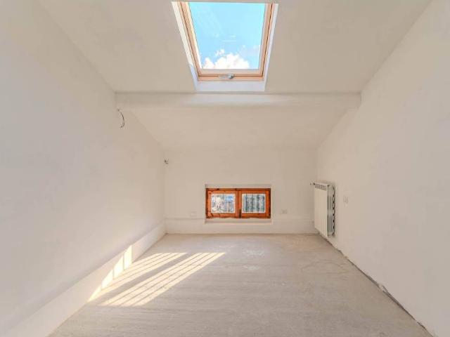 Casa indipendente in vendita a Quarrata PT