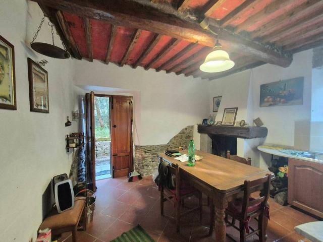 Casa indipendente in vendita a Quarrata PT