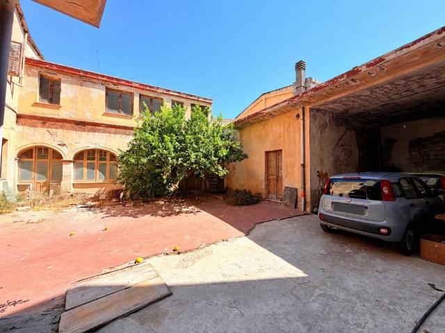 Casa indipendente in vendita a Quartu Sant'Elena CA