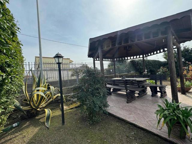 Casa indipendente in vendita a Quarto