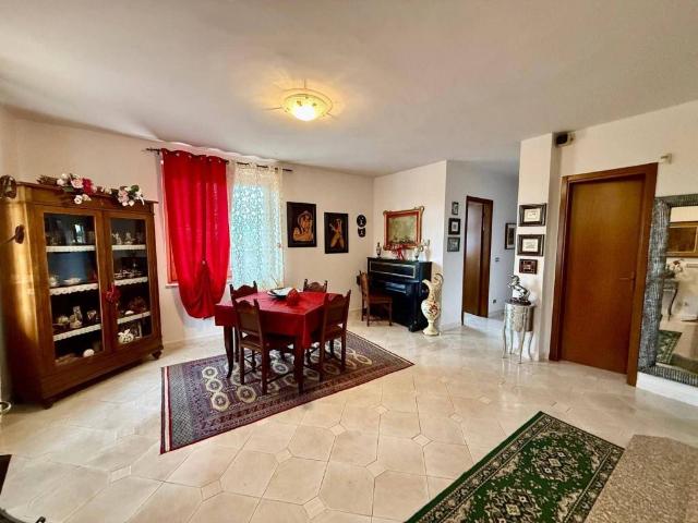 Casa indipendente in vendita a Quattordio AL