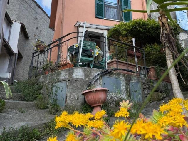 Casa indipendente in vendita a Quiliano SV