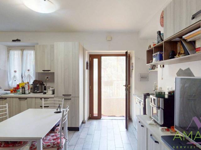 Casa indipendente in vendita a Quiliano SV