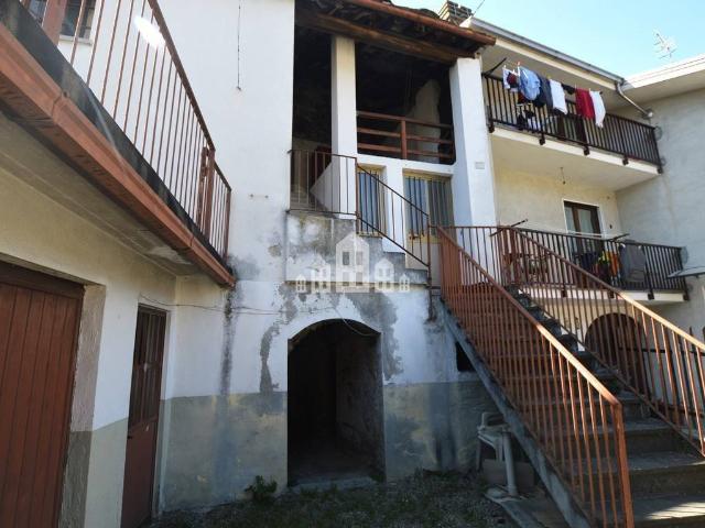 Casa indipendente in vendita a Quincinetto TO