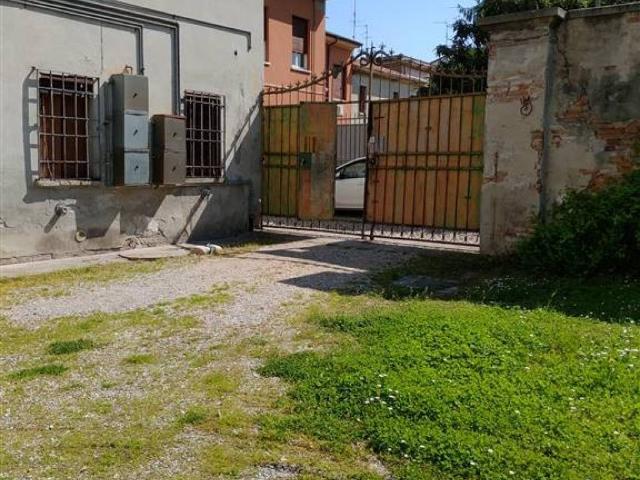 Casa indipendente in vendita a Quingentole MN