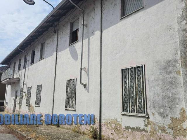 Casa indipendente in vendita a Quinto Vercellese VC