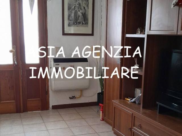 Casa indipendente in vendita a Quinzano d'Oglio BS