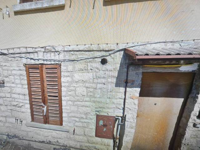 Casa indipendente in vendita a Rota d'Imagna BG