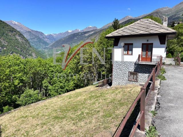 Casa indipendente in vendita a Roure TO