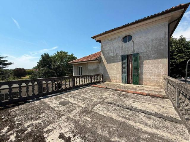 Casa indipendente in vendita a Rovato BS