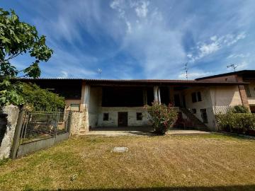Casa indipendente in vendita a Rovato BS