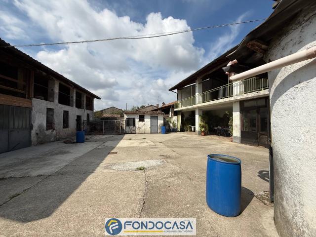 Casa indipendente in vendita a Rovato, Sant'Andrea