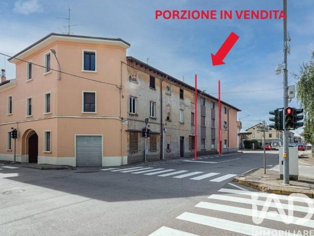Casa indipendente in vendita a Rovello Porro CO