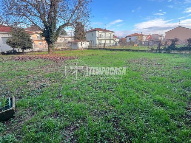Casa indipendente in vendita a Rovello Porro CO