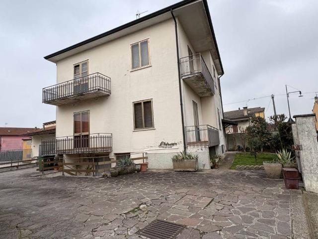Casa indipendente in vendita a Roverbella MN