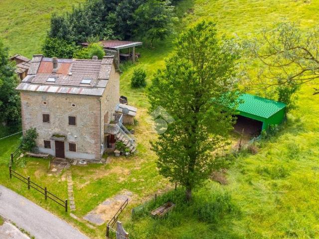 Casa indipendente in vendita a Roverè Veronese VR