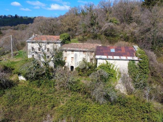 Casa indipendente in vendita a Roverè Veronese VR