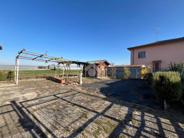 Casa indipendente in vendita a Rovigo RO