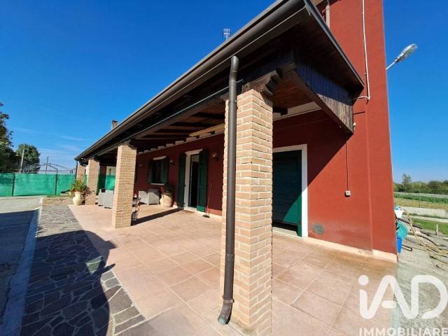 Casa indipendente in vendita a Rovigo RO