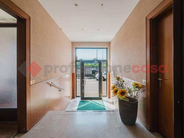 Casa indipendente in vendita a Rozzano MI