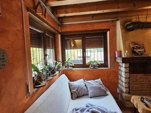 Casa indipendente in vendita a Roana VI
