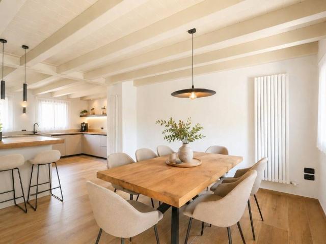 Casa indipendente in vendita a Roana VI
