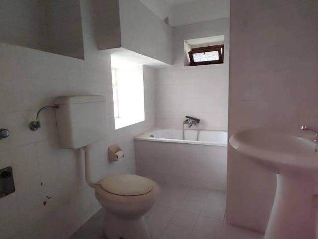 Casa indipendente in vendita a Roaschia CN