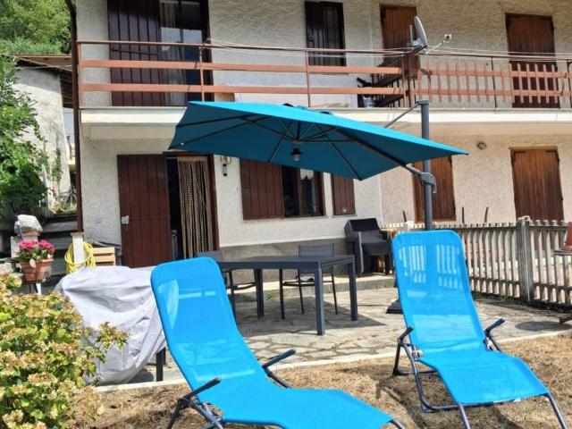 Casa indipendente in vendita a Roaschia CN