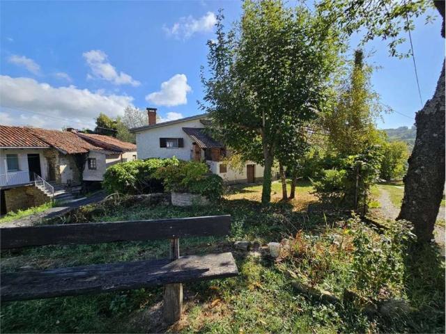 Casa indipendente in vendita a Roascio CN