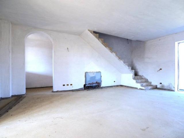 Casa indipendente in vendita a Roasio VC