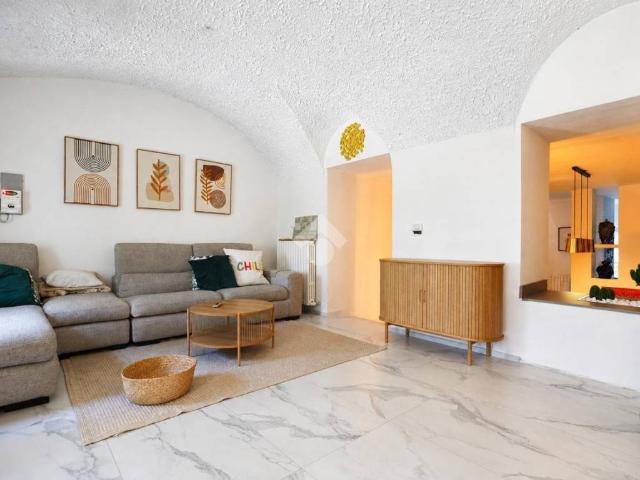 Casa indipendente in vendita a Roasio VC