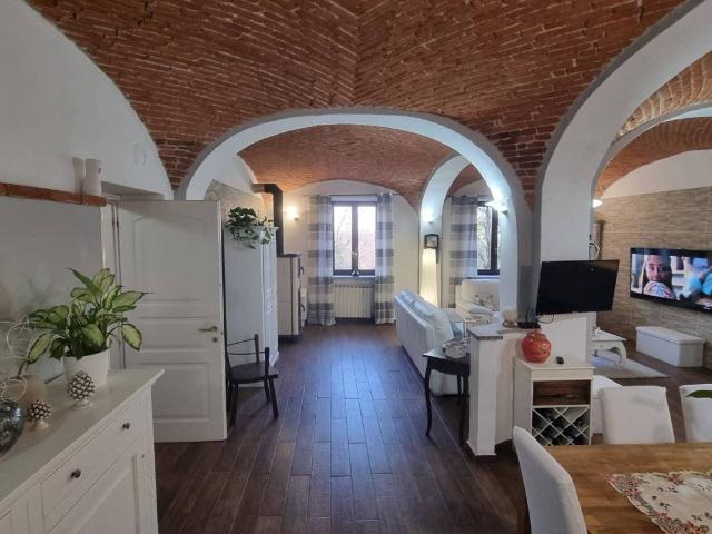 Casa indipendente in vendita a Roasio VC