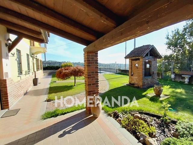 Casa indipendente in vendita a Roatto