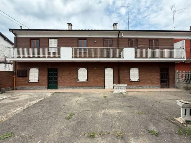 Casa indipendente in vendita a Robbio PV