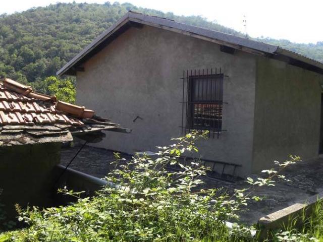 Casa indipendente in vendita a Roccaverano AT