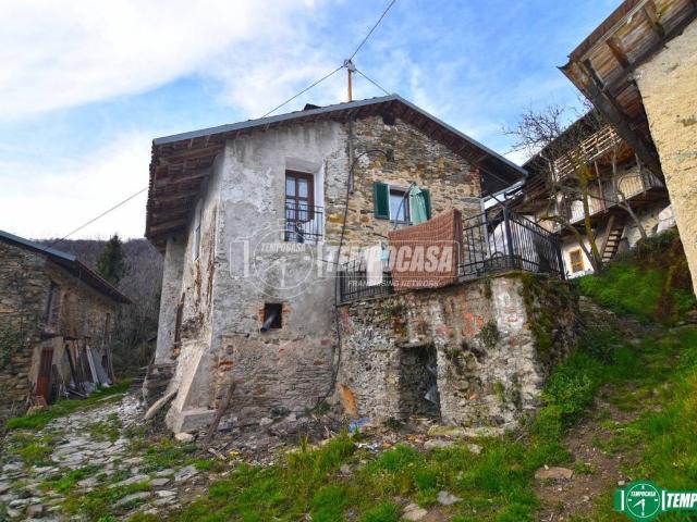 Casa indipendente in vendita a Rocca Canavese TO