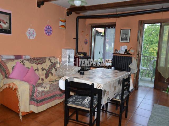 Casa indipendente in vendita a Rocca Canavese TO