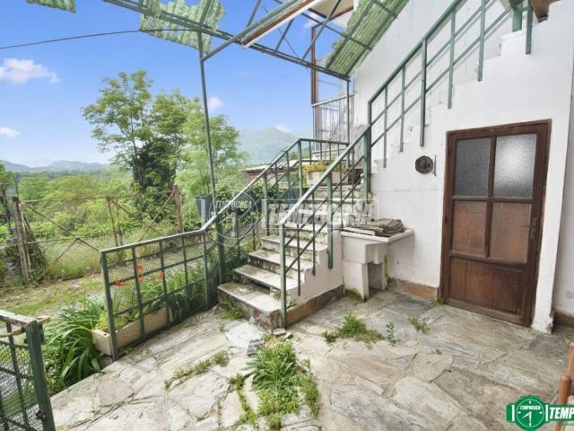 Casa indipendente in vendita a Rocca Canavese TO